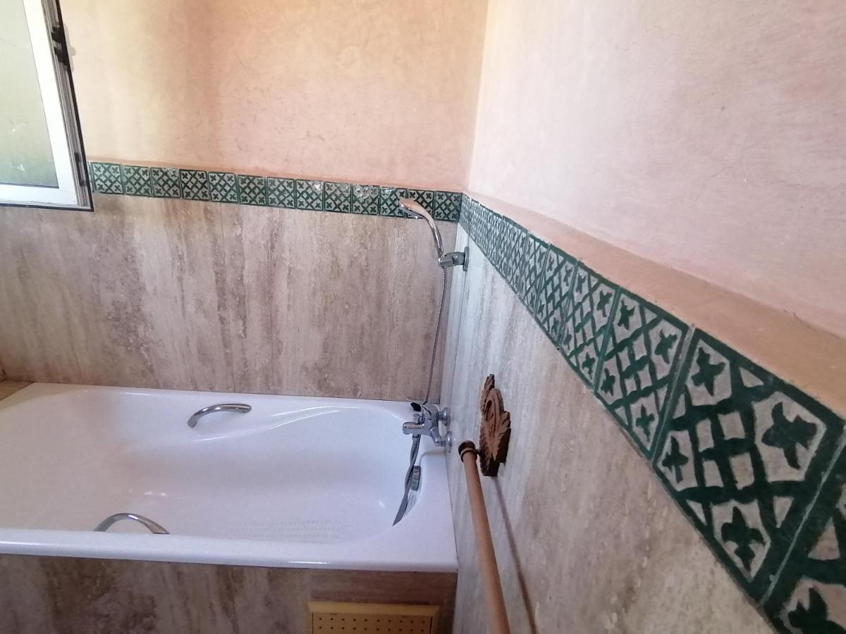 ホテルKasbah ブズニカ エクステリア 写真